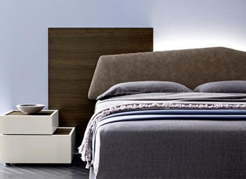 Modular headboard for Delta bed